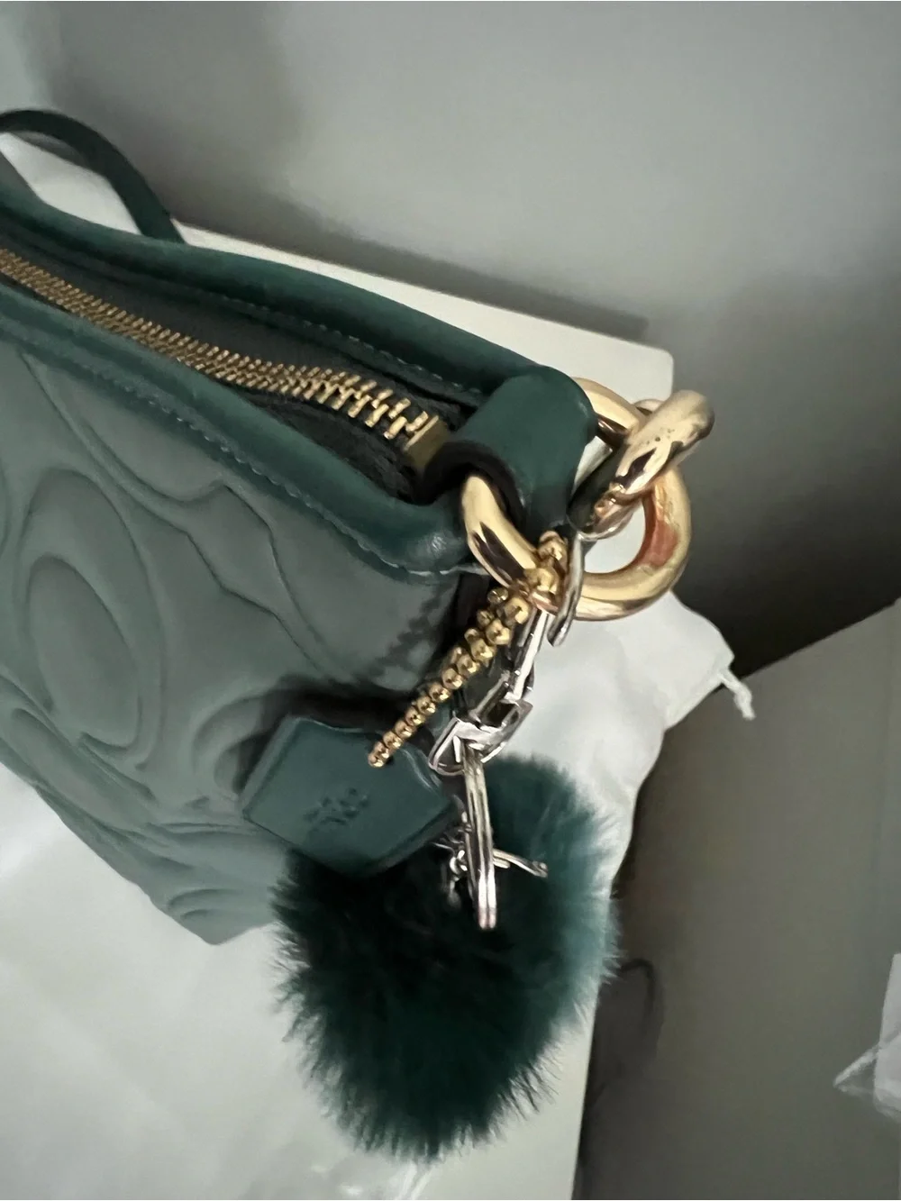 Coach Laurel Shoulder Bag In Blocked Signature Leather